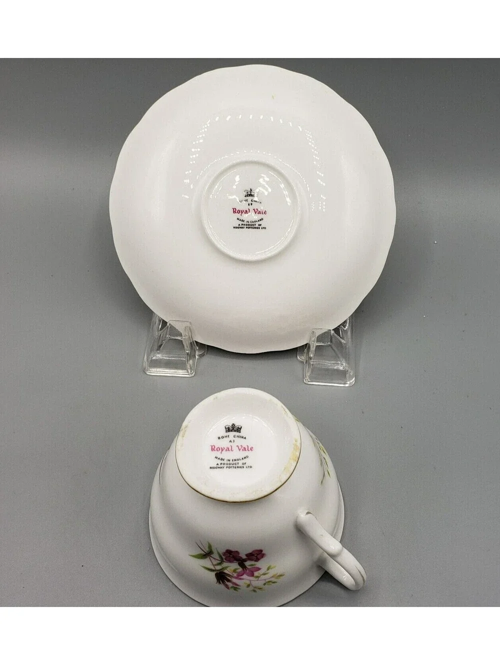 Royal Vale Teacup & Saucer Petite Violet Flowers Fine Bone China England Ridgway